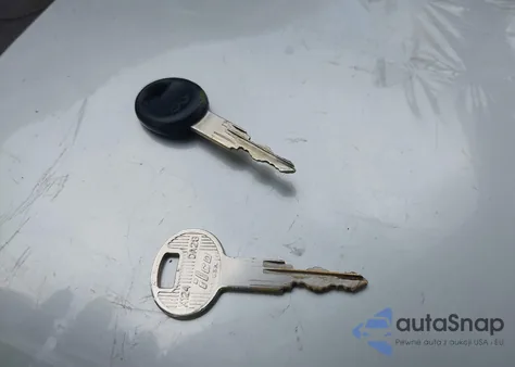 1993 Infiniti J30 из США, поврежденный, VIN JNKAY21D2PM025039